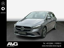 Grau Gebraucht 2024 Mercedes B220 Advanced Van / Kleinbus | 30.990 €