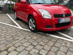 Rot Gebraucht 2005 Suzuki Swift Comfort Limousine | 1.750 € (Fairer Preis)
