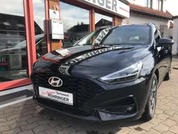 Schwarz Neu 2024 Hyundai i30 Style Kombi | 21.990 € (Fairer Preis)