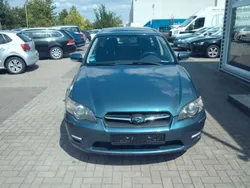 Blau Gebraucht 2004 Subaru Outback SUV | 2.700 €