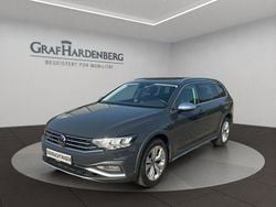 Grau Gebraucht 2021 VW Passat Alltrack Kombi | 30.500 € (Fairer Preis)