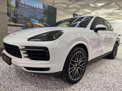 Weiß Gebraucht 2017 Porsche Cayenne Basis SUV | 43.911 € (Etwas zu teuer)
