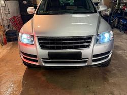 Grau Gebraucht 2005 VW Touareg R SUV | 3.700 €