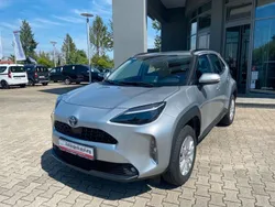 Silber Gebraucht 2024 Toyota Yaris Cross SUV | 26.979 € (Fairer Preis)