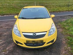 Gelb Gebraucht 2009 Opel Corsa S Coupé | 900 € (Superpreis)