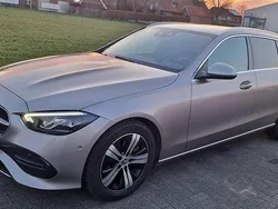 Grau Gebraucht 2022 Mercedes C200 Avantgarde Kombi | 29.200 € (Teuer)