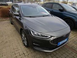 Magnetic grau (metallic) Gebraucht 2023 Ford Focus Titanium Limousine | 25.490 € (Teuer)