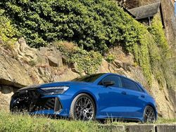 Blau Gebraucht 2025 Audi RS3 Comfort Kleinwagen | 69.900 € (Fairer Preis)