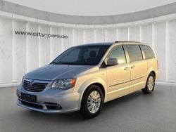 Silber Gebraucht 2012 Lancia Voyager Gold Van / Kleinbus | 13.990 € (Fairer Preis)