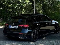 Schwarz Gebraucht 2024 Mercedes A200 Advanced Plus Kleinwagen | 35.000 € (Teuer)