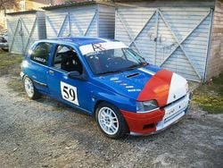 Blau Gebraucht 1994 Renault Clio Kleinwagen | 4.500 €