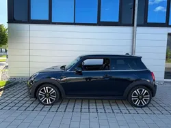 Schwarz Gebraucht 2021 Mini Cooper SE Kleinwagen | 17.999 € (Fairer Preis)