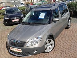 Beige Gebraucht 2012 Skoda Roomster Scout Kombi | 7.980 € (Fairer Preis)