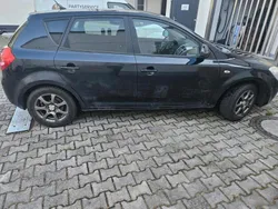 Schwarz Gebraucht 2009 Kia Ceed Limousine | 2.500 € (Superpreis)