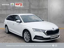 Weiss Gebraucht 2021 Skoda Octavia Style Kombi | 23.490 € (Fairer Preis)