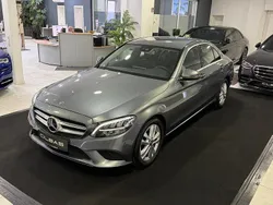 Grau Gebraucht 2019 Mercedes C180 Avantgarde Limousine | 22.800 € (Guter Preis)