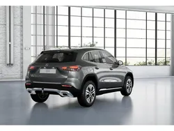 Grau metalliclack mountaingrau Gebraucht 2024 Mercedes GLA180 Progressive SUV | 36.870 € (Fairer Preis)