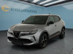 Grau Neu 2025 Alfa Romeo GT Junior SUV | 28.749 € (Guter Preis)