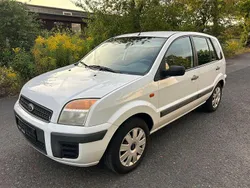 Weiß Gebraucht 2007 Ford Fusion Ambiente Limousine | 1.750 € (Guter Preis)