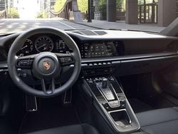 Grau Gebraucht 2022 Porsche 992 Cabrio | 125.000 € (Guter Preis)