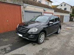 Schwarz Gebraucht 2009 Mercedes ML320 SUV | 6.900 € (Guter Preis)