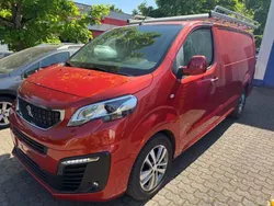 Rot Gebraucht 2019 Peugeot Expert Van | 12.400 € (Fairer Preis)