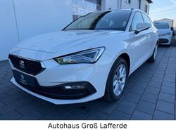 Weiß Gebraucht 2020 Seat Leon Style Limousine | 22.490 € (Fairer Preis)