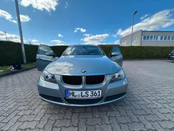 Schwarz Gebraucht 2006 BMW 318 Limousine | 3.750 € (Etwas zu teuer)
