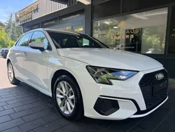 Weiß Gebraucht 2022 Audi A3 Sportback Sport Limousine | 23.990 € (Superpreis)