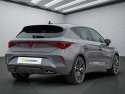 Grau Gebraucht 2025 Cupra Leon VZ Kleinwagen | 42.849 € (Guter Preis)
