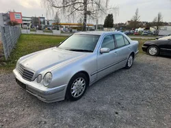 Grau Gebraucht 2001 Mercedes E320 Elegance Limousine | 2.700 € (Superpreis)