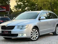 Silber Gebraucht 2013 Skoda Superb Elegance Kombi | 7.999 € (Guter Preis)