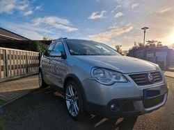 Silber Gebraucht 2009 VW Polo Cross Kleinwagen | 3.999 €
