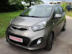 Titanium silver Gebraucht 2011 Kia Picanto Edition 7 Kleinwagen | 3.999 € (Etwas zu teuer)