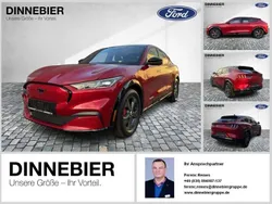 Rot (metallic) Gebraucht 2022 Ford Mustang Mach-E SUV | 40.490 € (Fairer Preis)