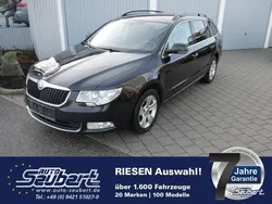 Schwarz metallic Gebraucht 2013 Skoda Superb Ambition Kombi | 6.490 € (Teuer)