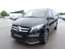Schwarz Gebraucht 2023 Mercedes V300 Avantgarde Van / Kleinbus | 57.800 €