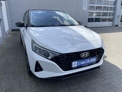 Weiß Gebraucht 2021 Hyundai i20 Prime Limousine | 16.501 € (Teuer)