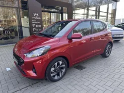 Dragon red Neu 2025 Hyundai i10 Comfort Kleinwagen | 20.990 € (Etwas zu teuer)