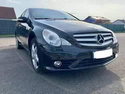Schwarz Gebraucht 2008 Mercedes R320 Van / Kleinbus | 4.190 € (Superpreis)