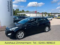 Schwarz Gebraucht 2017 Hyundai i30 Kombi | 15.200 € (Fairer Preis)