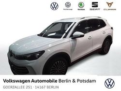 Pure white Gebraucht 2024 VW Tiguan Elegance SUV | 38.990 € (Fairer Preis)