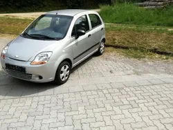 Silber Gebraucht 2008 Chevrolet Matiz Kleinwagen | 1.650 € (Fairer Preis)