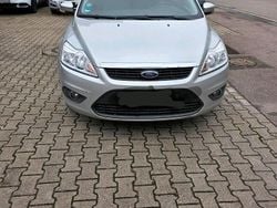 Silber Gebraucht 2009 Ford Focus Kombi | 2.490 € (Fairer Preis)
