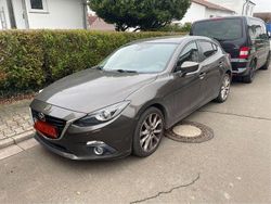 Braun Gebraucht 2014 Mazda 3 Limousine | 5.800 € (Superpreis)