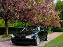 Schwarz Gebraucht 1999 VW Golf IV GTI Limousine | 6.000 € (Teuer)