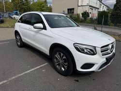 Weiß Gebraucht 2016 Mercedes GLC220 SUV | 14.990 € (Fairer Preis)