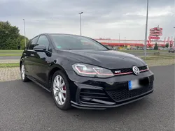 Schwarz Gebraucht 2017 VW Golf VII GTI Limousine | 21.999 € (Fairer Preis)