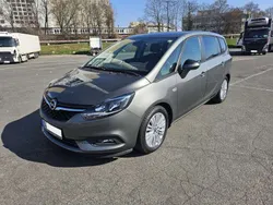 Grau Gebraucht 2018 Opel Zafira Van / Kleinbus | 16.450 € (Fairer Preis)