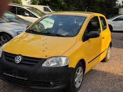 Gelb Gebraucht 2009 VW Fox Basis Kleinwagen | 2.999 € (Etwas zu teuer)